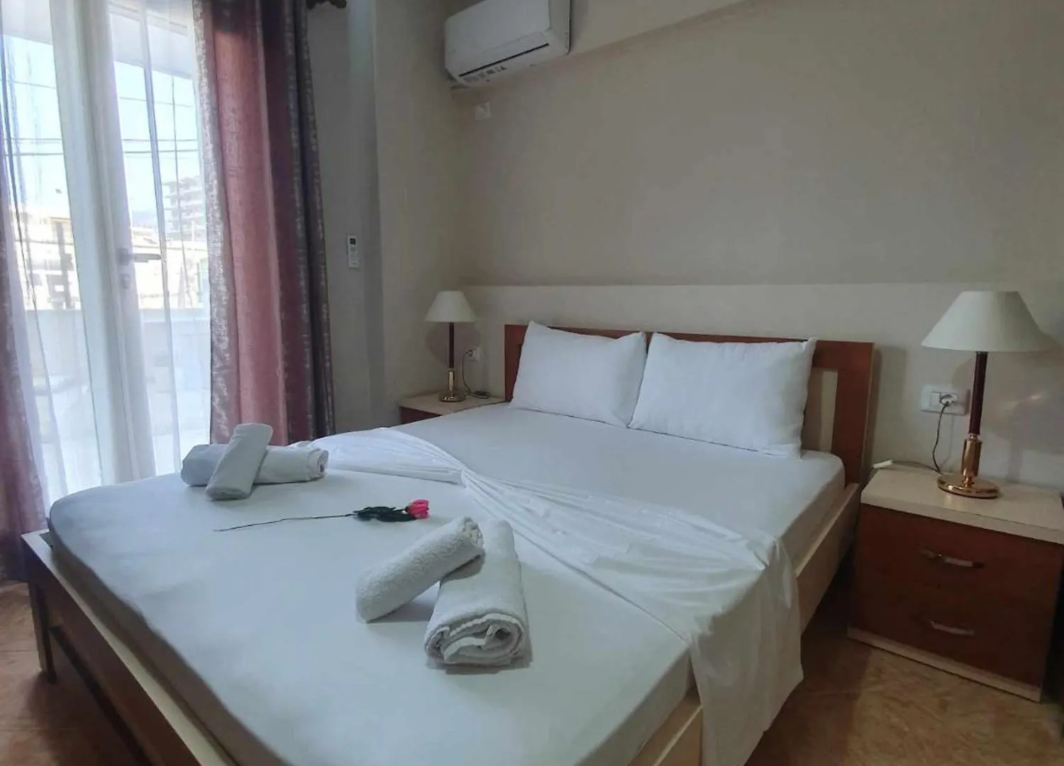 Azuro Villa Vlore